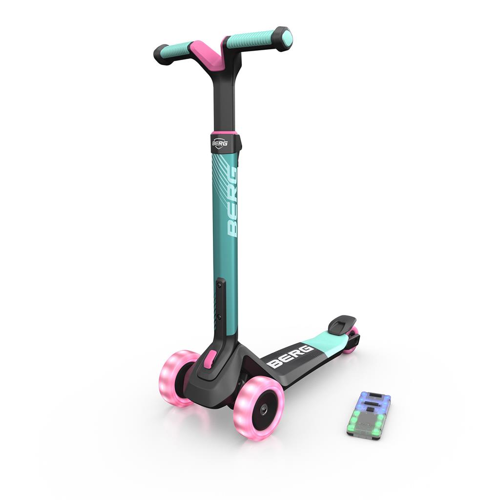 BERG Kinderroller NEXO Lights LED-Deck Mint (NEU) BERG Kinderroller NEXO Lights LED-Deck Mint (NEU)
