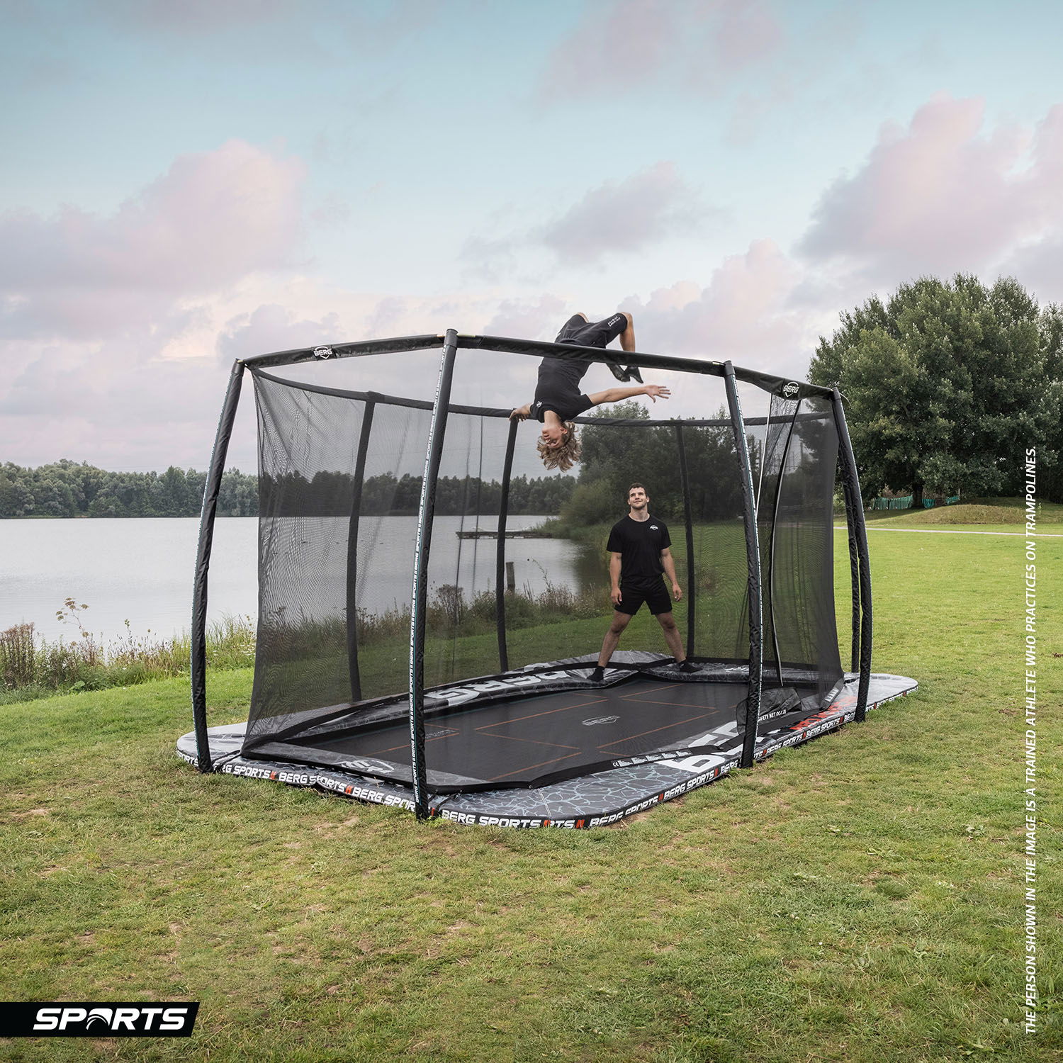 BERG Trampolin FlatGround ULTIM Pro Bouncer 500 + Sicherheitsnetz DLX XL Pro Bouncer (NEU) BERG Trampolin FlatGround ULTIM Pro Bouncer 500 + Sicherheitsnetz DLX XL Pro Bouncer (NEU)