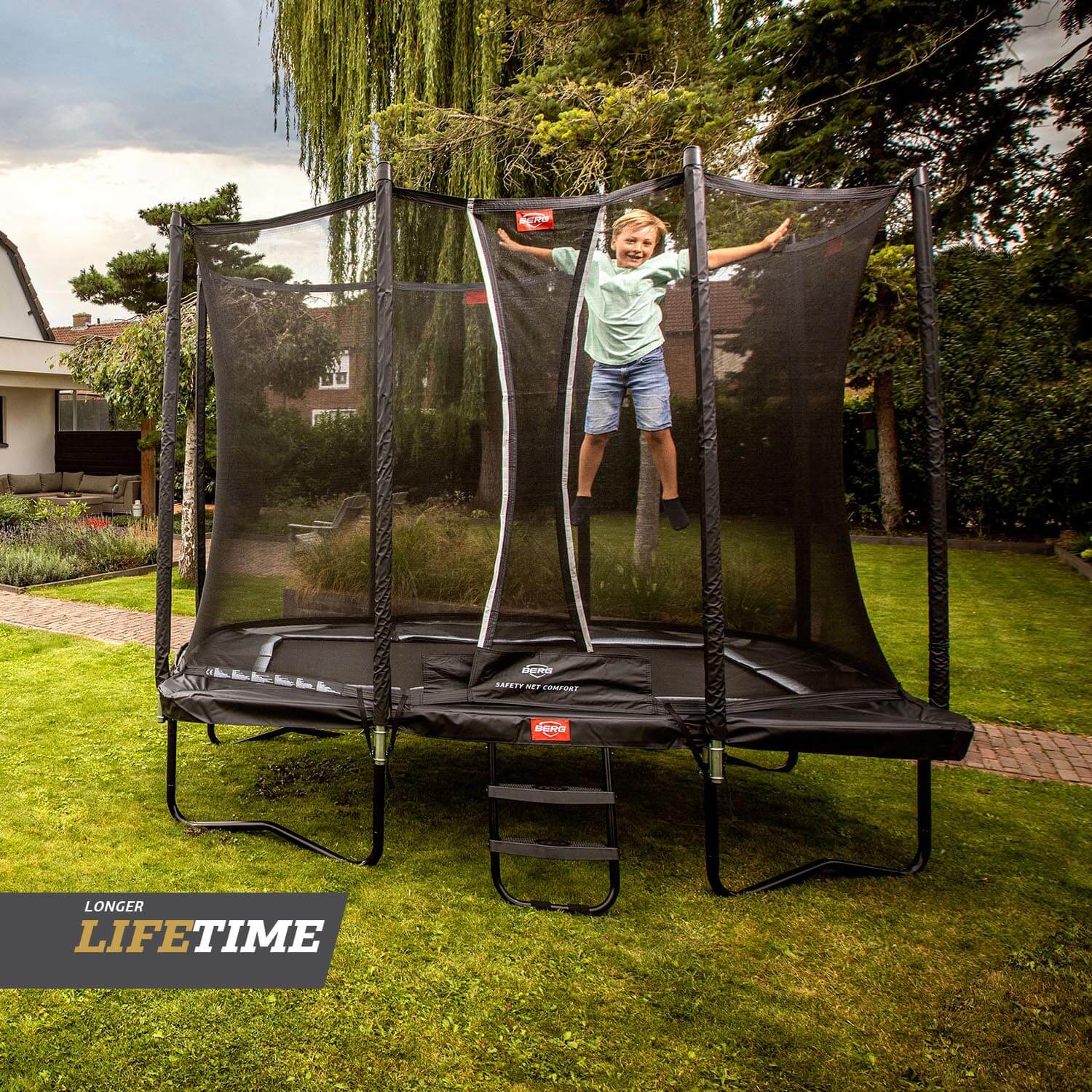 BERG Trampolin Regular ULTIM Favorit Black 280 + Sicherheitsnetz Comfort