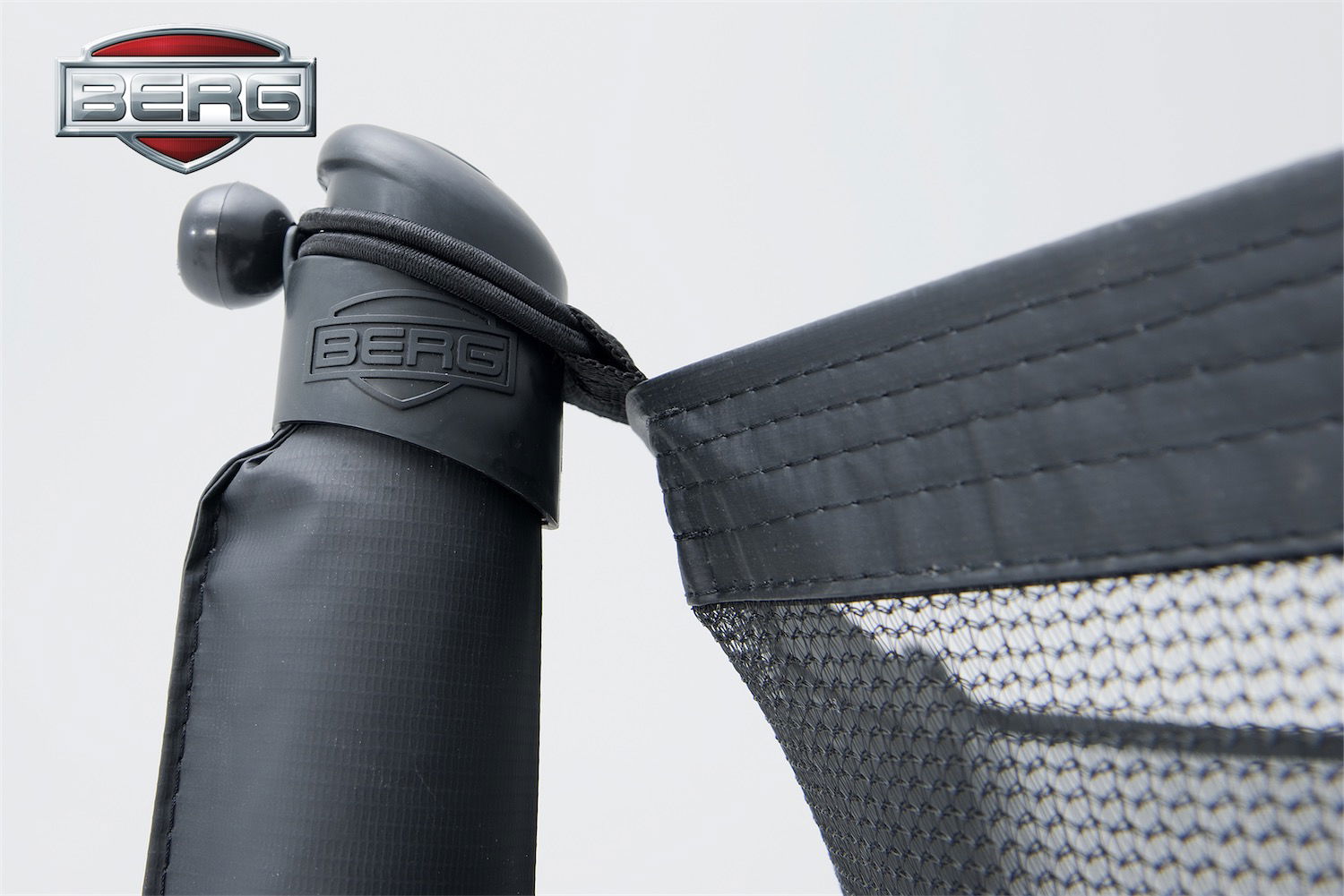BERG Sicherheitsnetz Comfort Ø330 cm (6 Stangen) / für InGround + Regular (kein Trampolin) BERG Sicherheitsnetz Comfort Ø330 cm (6 Stangen) / für InGround + Regular (kein Trampolin)
