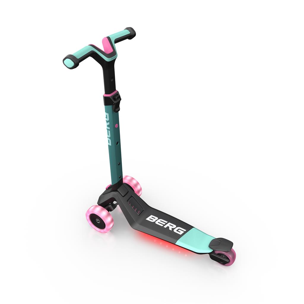 BERG Kinderroller NEXO Lights LED-Deck Mint (NEU) BERG Kinderroller NEXO Lights LED-Deck Mint (NEU)