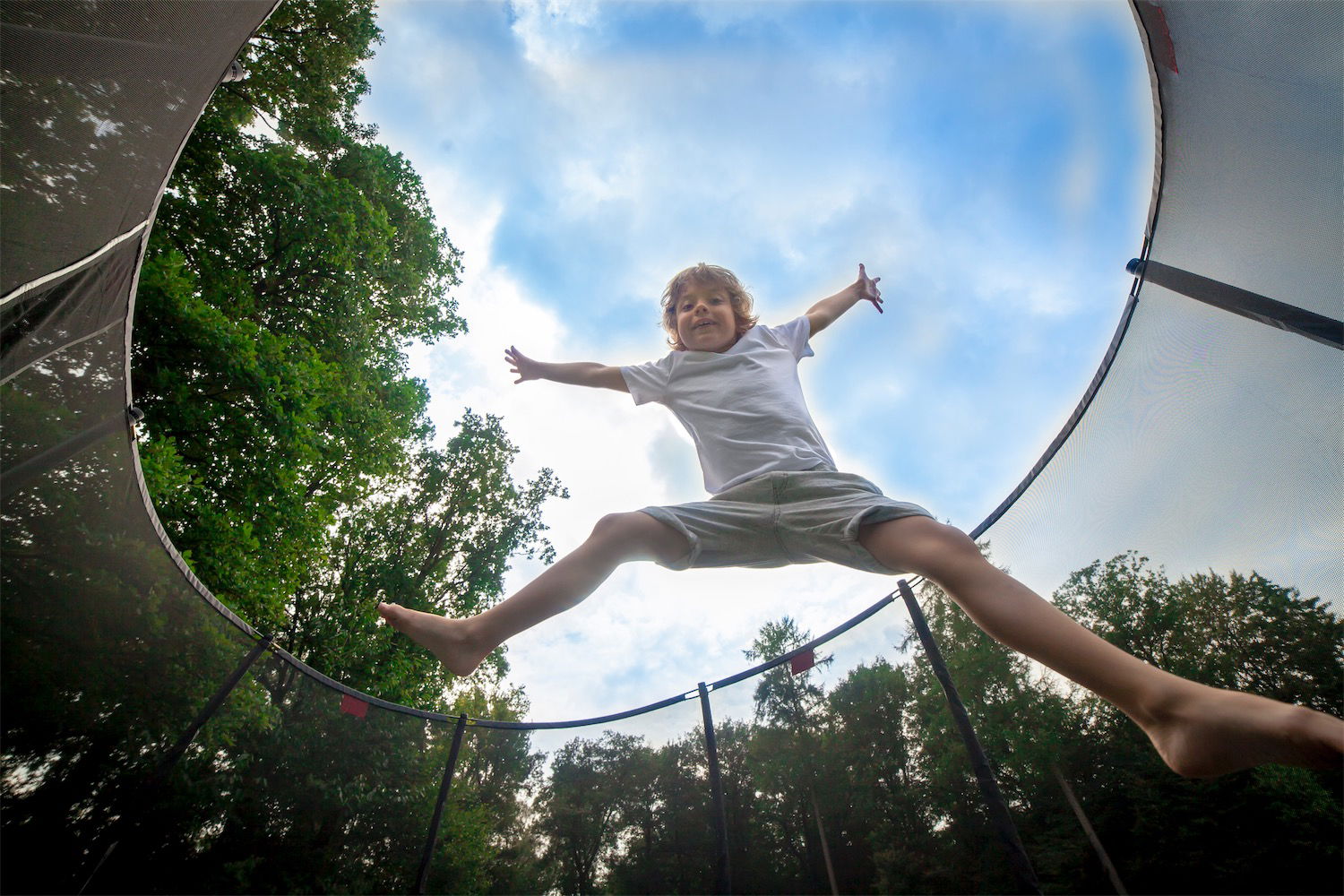 BERG Trampolin InGround Elite Red Ø430 cm + Sicherheitsnetz DLX XL (Ersatzteilarchiv) BERG Trampolin InGround Elite Red Ø430 cm + Sicherheitsnetz DLX XL (Ersatzteilarchiv)