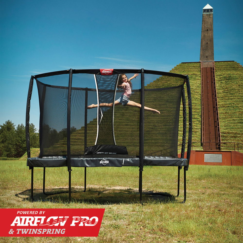 BERG Trampolin Regular ULTIM Champion Grey 410 + Sicherheitsnetz DLX XL inkl. Leiter (NEU)