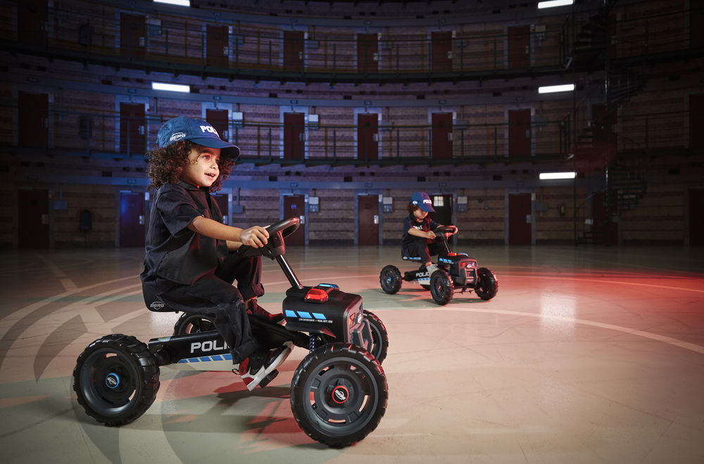 BERG Gokart Buzzy Police inkl. Soundbox und Cap (NEU) BERG Gokart Buzzy Police inkl. Soundbox und Cap (NEU)