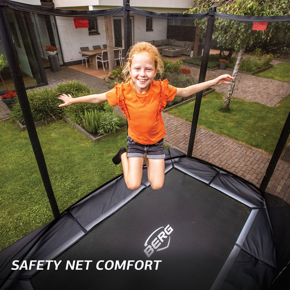 BERG Trampolin InGround ULTIM Favorit Black 410 + Sicherheitsnetz Comfort (NEU) BERG Trampolin InGround ULTIM Favorit Black 410 + Sicherheitsnetz Comfort (NEU)