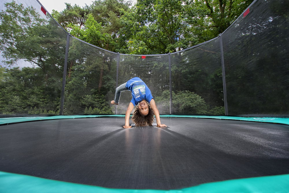 BERG Trampolin Regular ROUND Favorit Green Ø430 cm + Sicherheitsnetz Comfort BERG Trampolin Regular ROUND Favorit Green Ø430 cm + Sicherheitsnetz Comfort